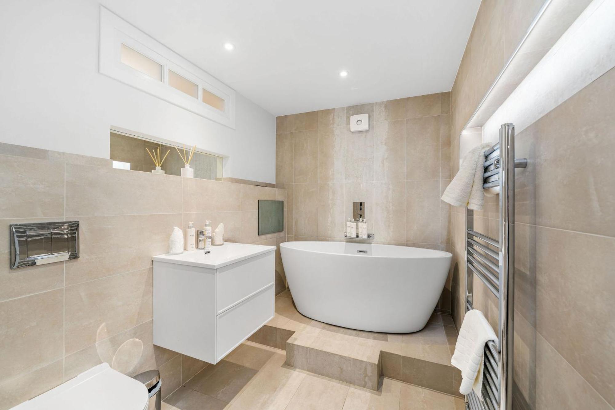 Righ Properties - Luxury West End Artisan Apartment Эдинбург Экстерьер фото